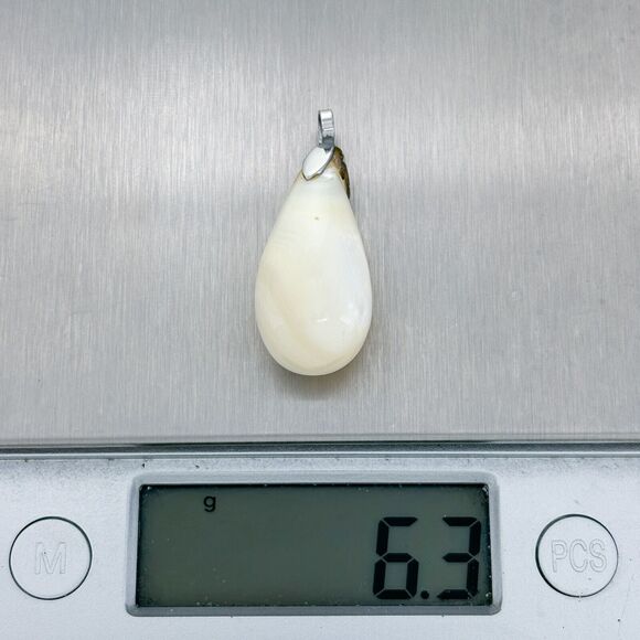 Vintage Silver Tone White Agate Teardrop Pendant - Picture 5 of 5